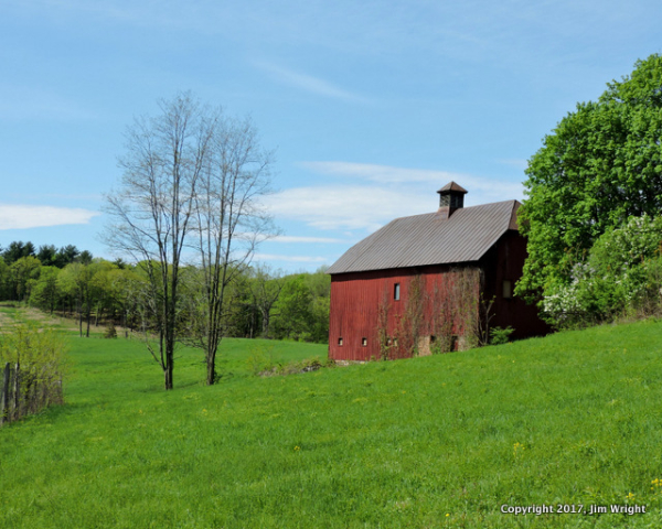 Olana barn and field-001